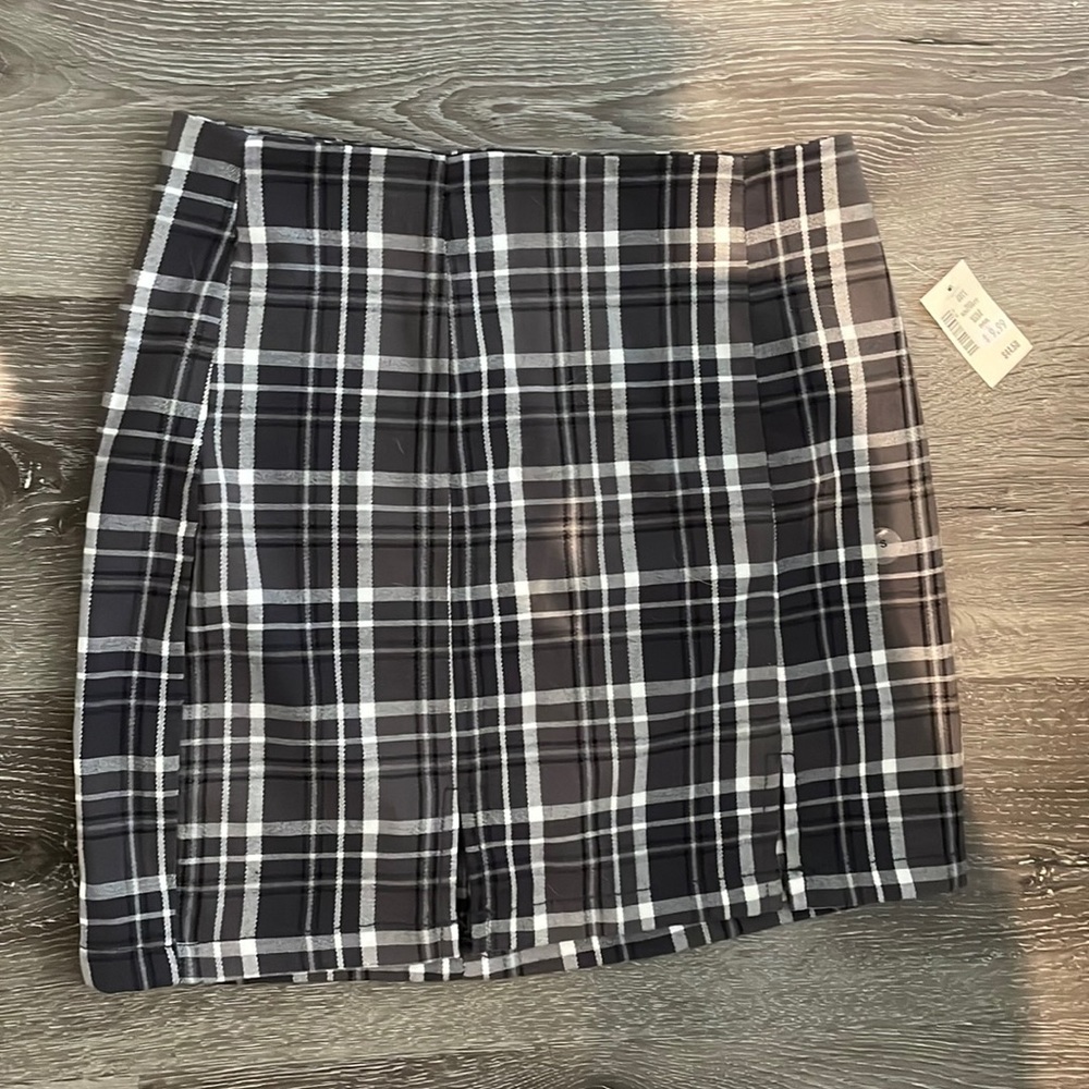 Womens black and grey skirt
